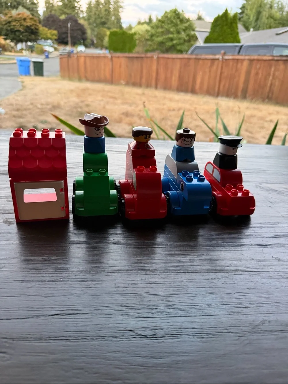 Lego duplo Pull-Back Toy Cars with Mini Figures - Green, Red, Blue, Red
